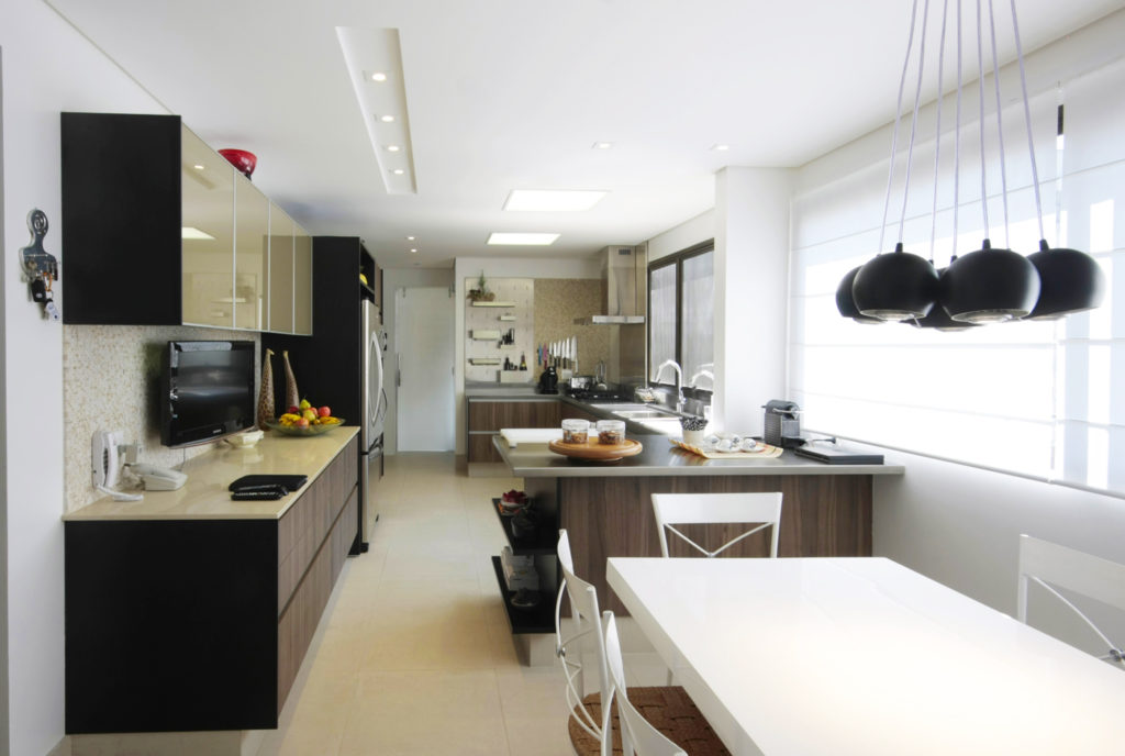 <br />
<b>Warning</b>:  Undefined variable $image in <b>/home/crisnegreira/www/wp-content/themes/cris-negreira/page-home.php</b> on line <b>74</b><br />
<br />
<b>Warning</b>:  Trying to access array offset on value of type null in <b>/home/crisnegreira/www/wp-content/themes/cris-negreira/page-home.php</b> on line <b>74</b><br />
